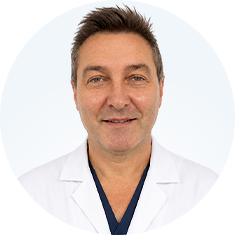 Dr. Adrián Moglioni